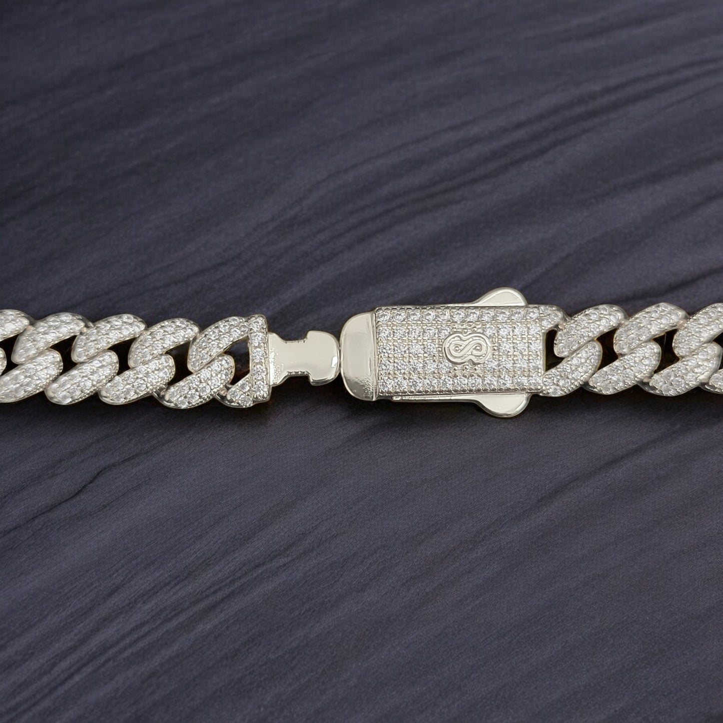 CBBR-010 8mm Chain