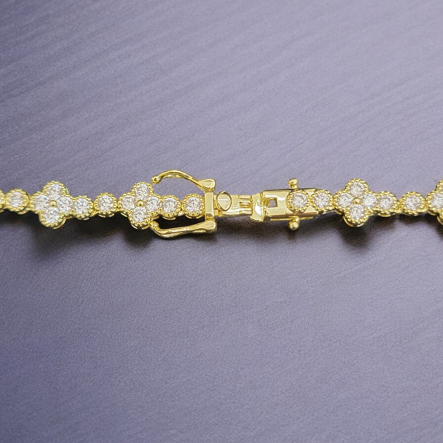 BRCB-025 Chain