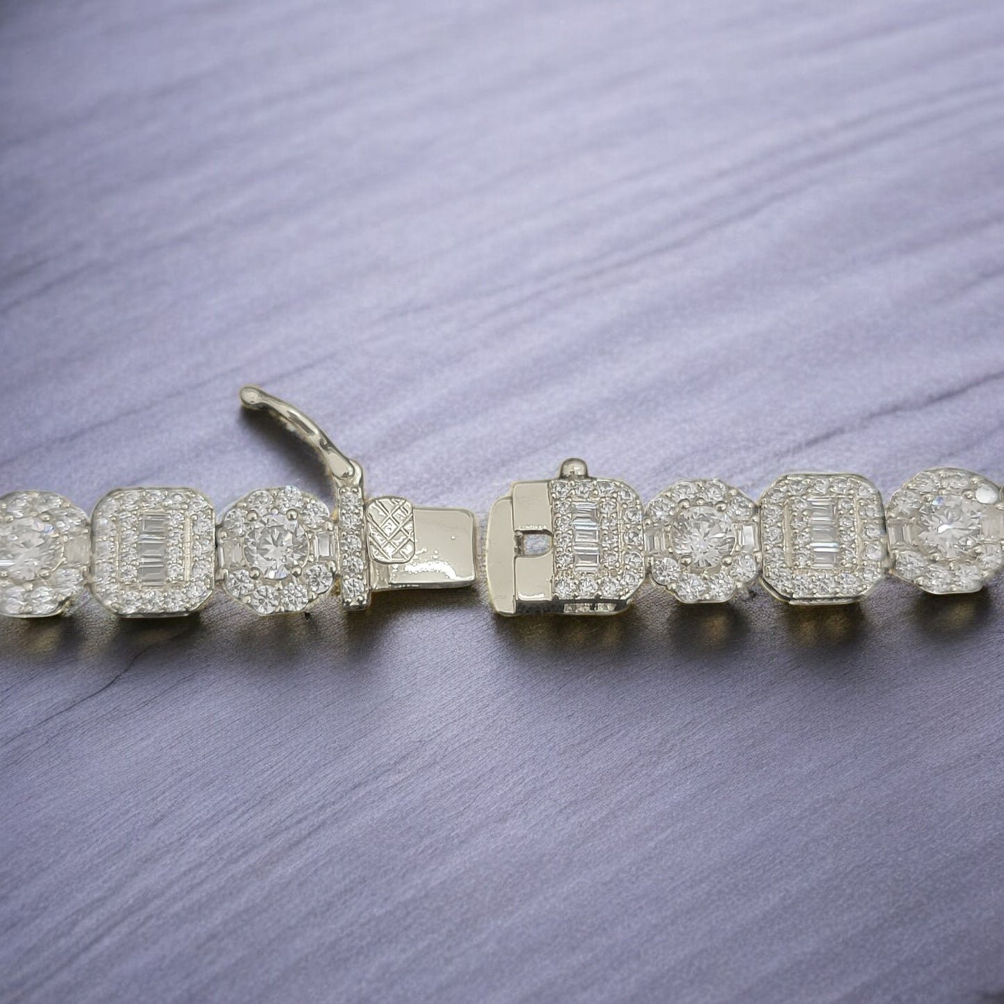 BRCB-030 Chain